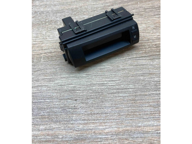 Дисплей    8391047030   Toyota Hilux (AN10, AN20, AN30)