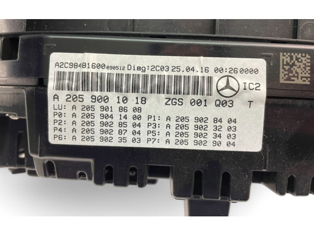 Přístrojová deska  Mercedes-Benz C W205 2016 A2059001018  