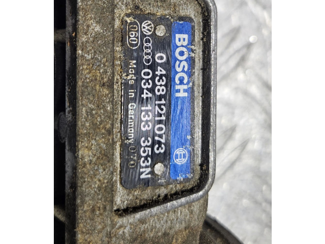Vstřikovací lišta 0438121073, 034133353N   Audi 80 90 B3     