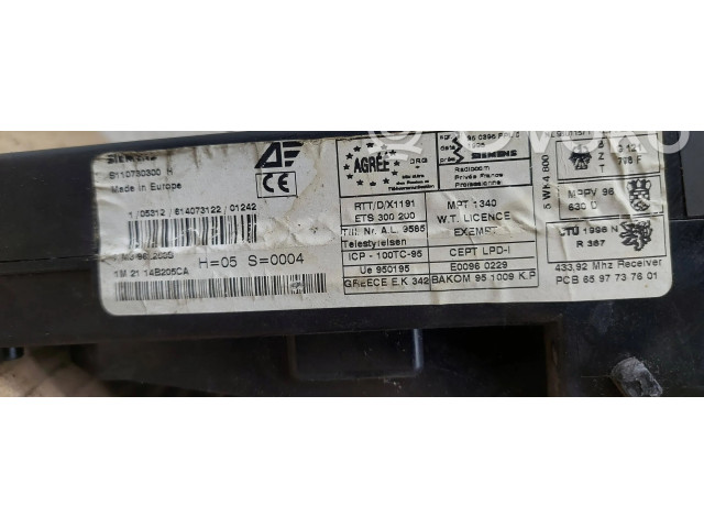 Блок предохранителей S110780300, 113951253   Volkswagen Sharan    