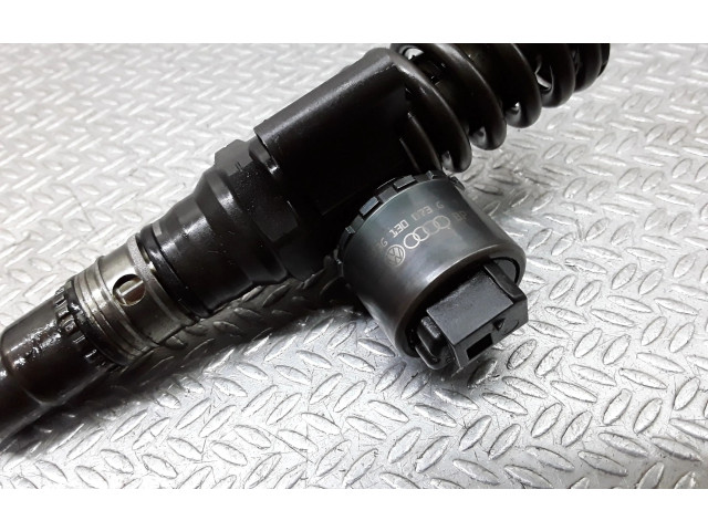 Форсунка 0414720404, 03G130073G    Mitsubishi Grandis   