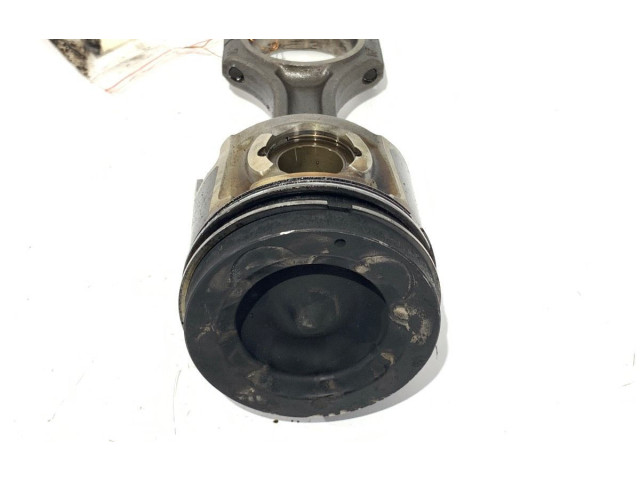 Píst D4FD   Hyundai ix35     