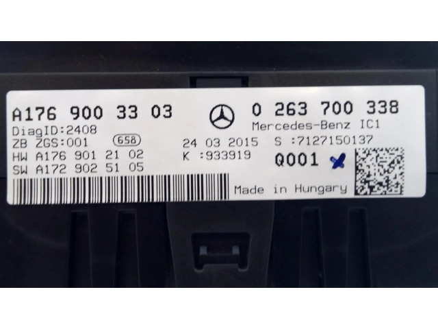 Přístrojová deska  Mercedes-Benz A W176 2014 A1769003303, 0263700338  