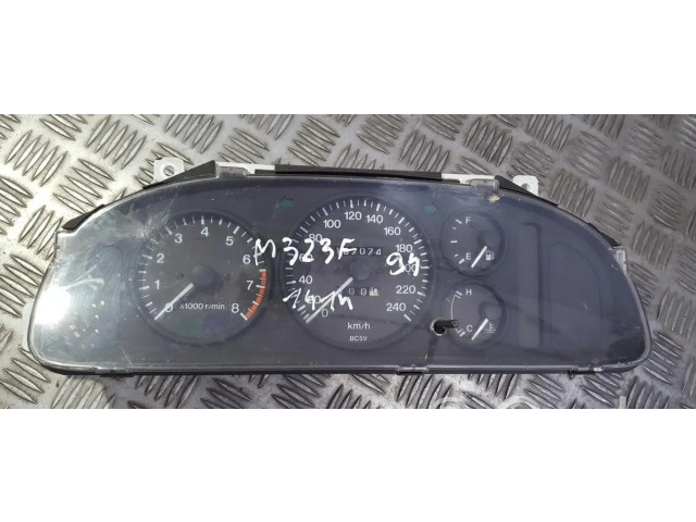 Přístrojová deska  Mazda 323 F 1994 769914990  