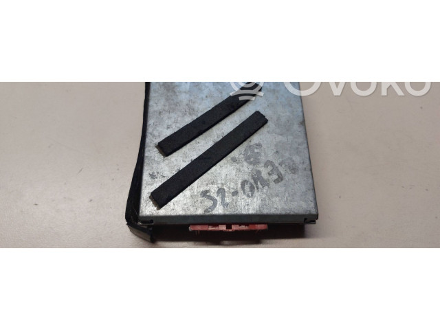 Блок управления S100710022, 7700761528   Renault 25