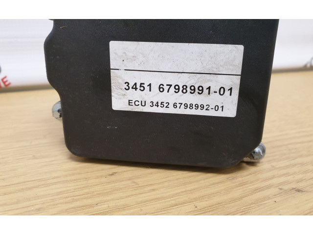 Jednotka ABS 6798991, 6798992   BMW X1 E84 2010