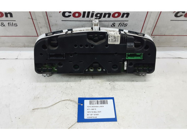 Přístrojová deska  Toyota Avensis T220 1997 88458014, 88458014  