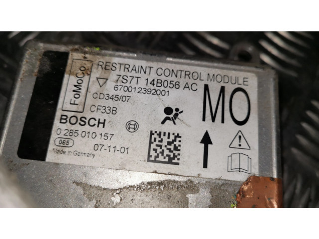 Блок подушек безопасности 7S7T14B056AC, 0285010157   Ford Mondeo MK IV