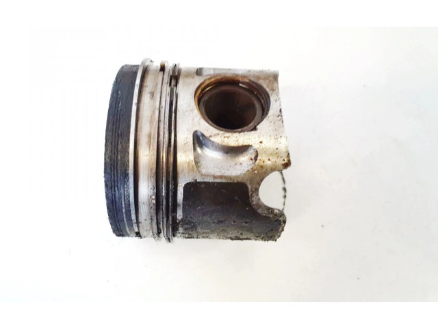 Píst 7901806   Volkswagen Sharan     