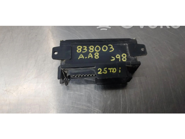 Řídící jednotka 4A0907397   Audi A8 S8 D2 4D 