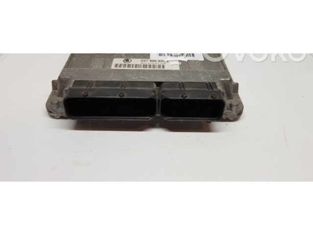 Řídící jednotka 047906033E   Volkswagen Polo 2003