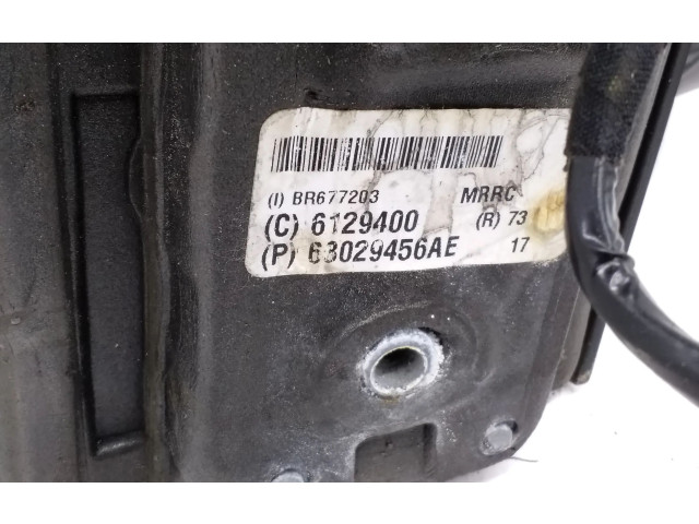 Zpětné zrcátko  Chrysler Town & Country V 2011  68029456AE, 6129400  