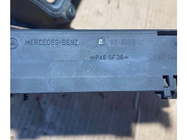   Pojistková skříňka 2105400250, 08540300   Mercedes-Benz E W210 1997