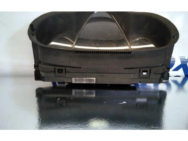 Přístrojová deska  Mercedes-Benz CLK A209 C209 2008 A2035401947  