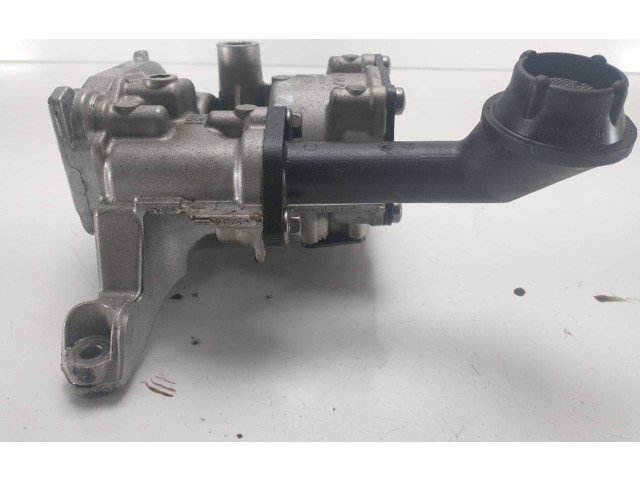 Čerpadlo oleje 04L145208AR   Volkswagen Tiguan   