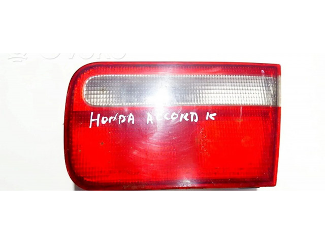 Задний фонарь правый сзади e1008795, 236226-00    Honda Accord   1990-1993 года