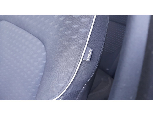 Подушка безопасности в сиденье    Ford Fiesta