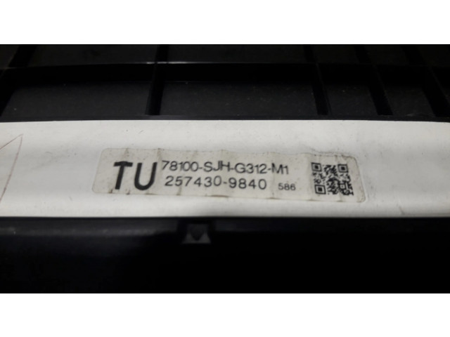Přístrojová deska  Honda FR-V 2007 2574309840  