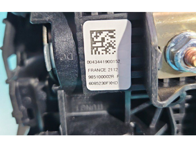 Руль Renault Laguna III  2007 - 2015 года IMPRK1465208      