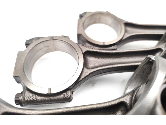 Píst CGLC   Audi A5 8T 8F    CGLC 