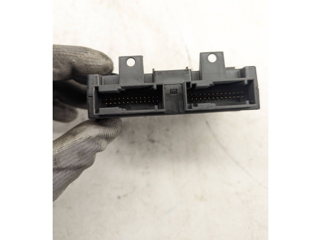 Блок управления кондиционером 7942428   BMW 5 G30 G31 2018