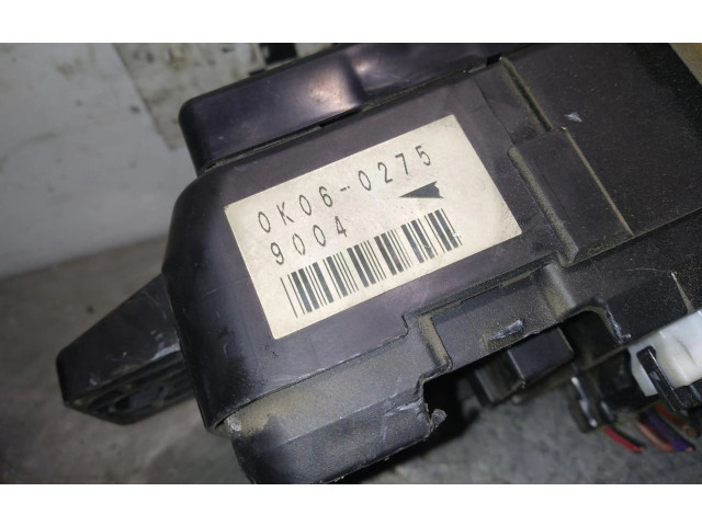   Pojistková skříňka 30889989, 30889989   Volvo S40, V40 