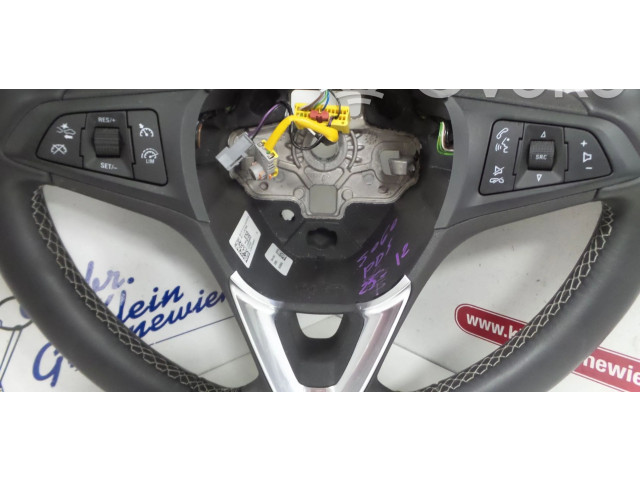 Руль Vauxhall Astra K  2015 - 2021 года 39058750      