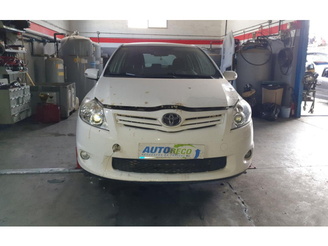 Jednotka ABS    Toyota Auris 150 2011