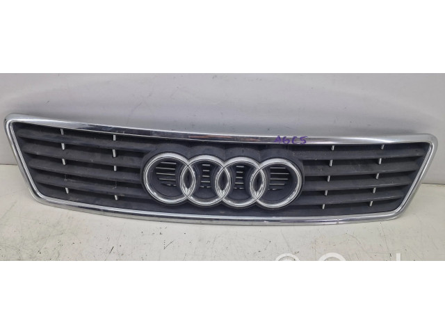 Передняя решётка Audi A6 S6 C5 4B 1997-2005 года 4B0853651A      