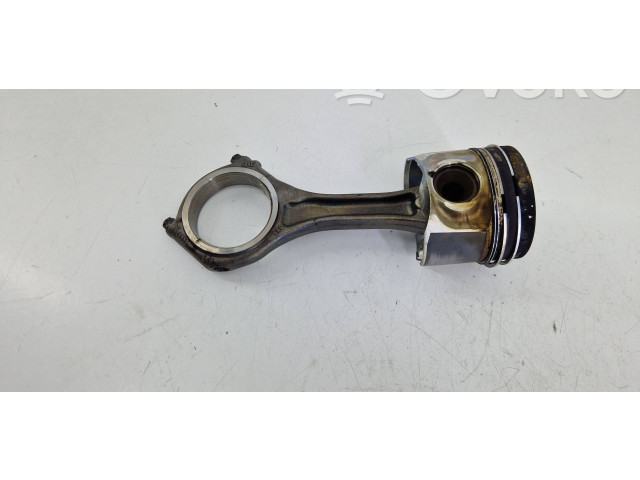 Píst 059AP, CDYA   Audi A6 S6 C6 4F    CDY 