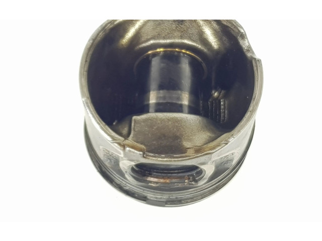 Píst PISTON204DTA, 204DTA   Land Rover Range Rover Velar     