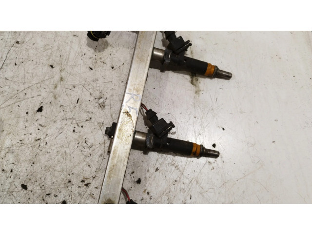 Vstřikovač 7506924   BMW 7 E65 E66  pro benzínový motor 3.5 N62B36 