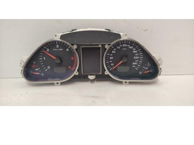 Přístrojová deska  Audi A6 S6 C6 4F 2007 4F0920933J  