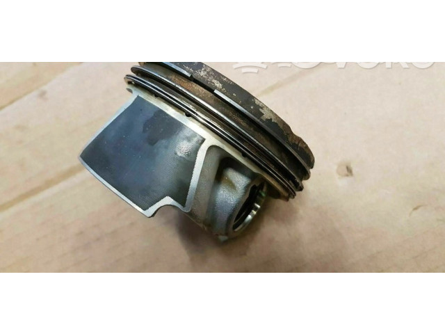 Píst 06K107065, CJX   Audi A3 S3 8V     