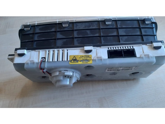 Панель приборов YAC114022   Land Rover Discovery       