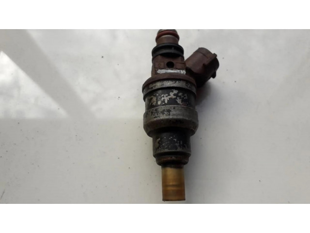 Форсунка INP482, INP-482    Mazda 323 для бензинового двигателя  1.3