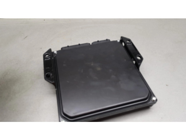 Řídící jednotka RF8B18881D, 2758007353   Mazda 3 I 2004