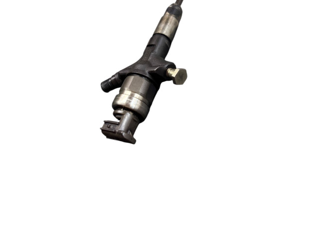 Форсунка 16613AA020, 09K00900    Subaru Forester SH   