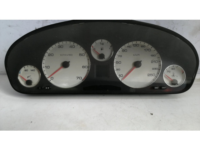 Přístrojová deska  Peugeot 607 2001 9639118680  