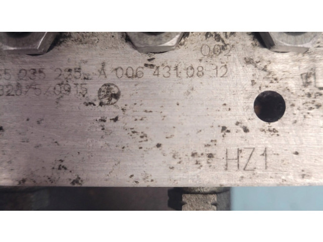 Jednotka ABS 0064310812, 15235225   Mercedes-Benz A W169 2008