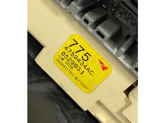 Блок предохранителей 4759434AC, 0529031   Chrysler Sebring (ST-22 - JR)    