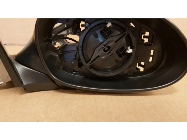 Zpětné zrcátko pravé BMW 1 E81 E87 2007  3067010, 51167189850  