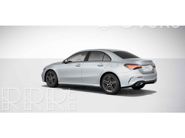 Jednotka ABS 2439008700, A2439013600   Mercedes-Benz A W177 2022