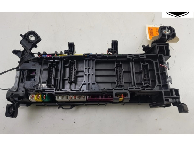  Pojistková skříňka 2465400340, A2465400140   Mercedes-Benz A W176 2015