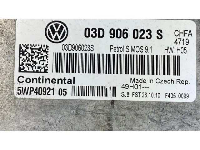 Блок управления двигателя 03D906023S, 5WP4092105   Volkswagen Fox