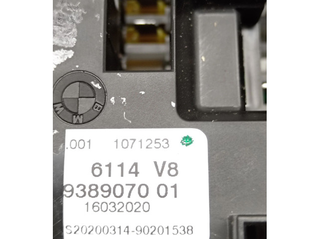   Pojistková skříňka 9389070   BMW 2 F22 F23 2020
