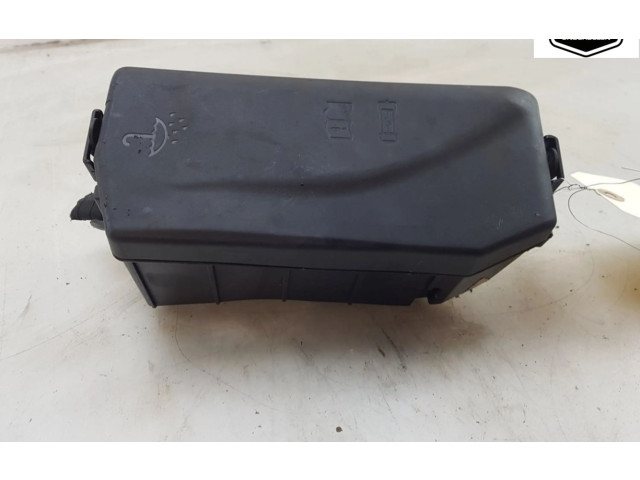   Pojistková skříňka 2Q0927165A, 2Q0927165A   Skoda Scala 2023