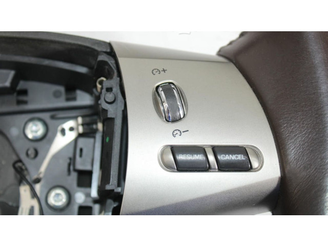 Volant Jaguar XF 2011   