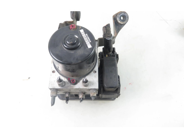 Jednotka ABS 06210211554, 7N612C405CA   Mazda 5 2008