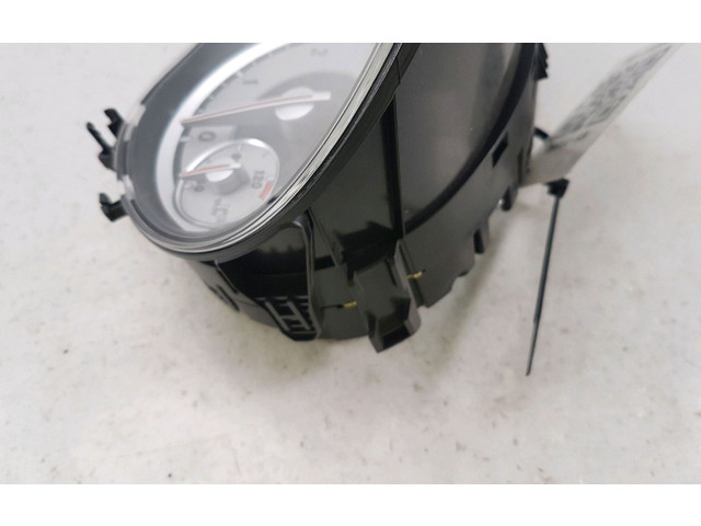 Přístrojová deska  Mercedes-Benz A W176 2013 1769008303  